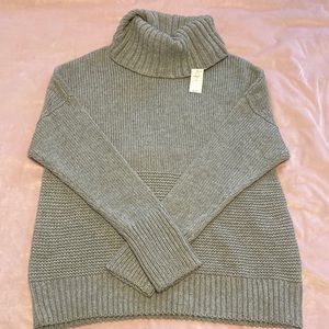 Gap Cableknit sweater-